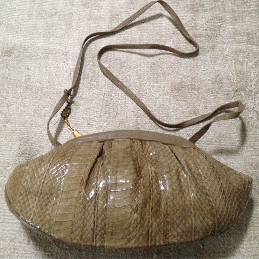 - Pierre Cardin Tan Beige Snake Skin  Cross …